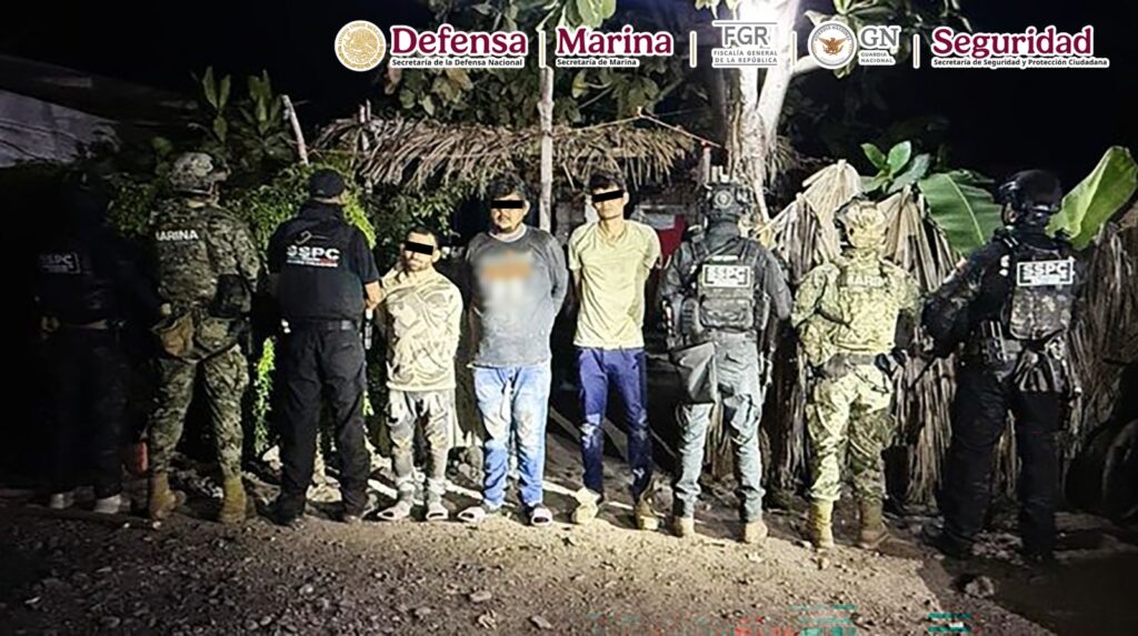 Detienen a tres implicados en extorsión a productores de limón en Michoacán