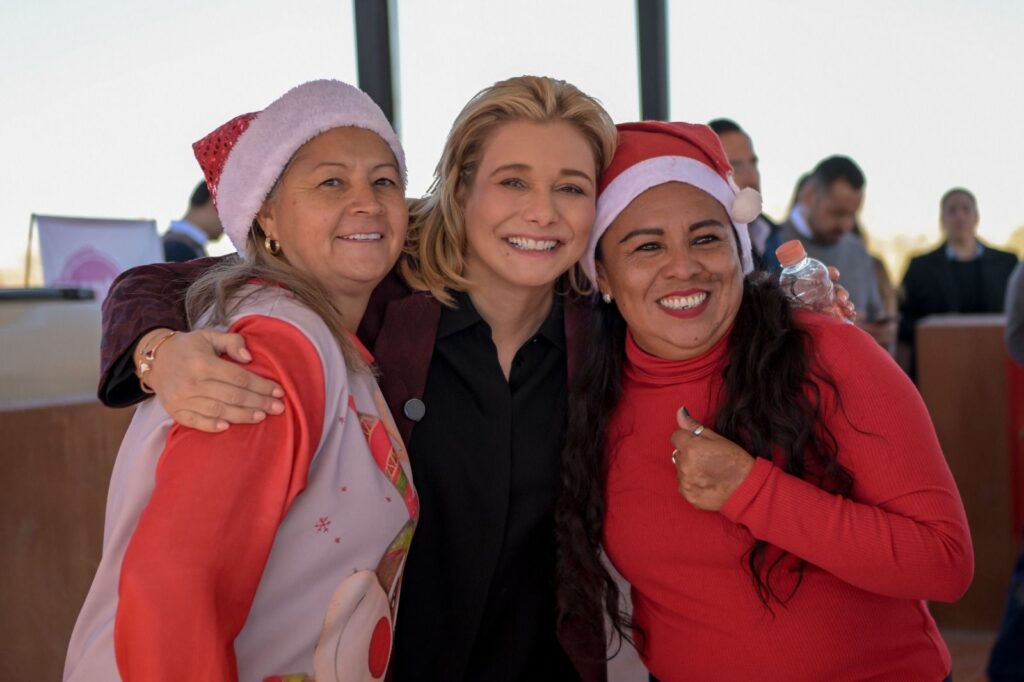 Maru Campos inaugura en Ciudad Juárez el Centro Comunitario Parajes de San José