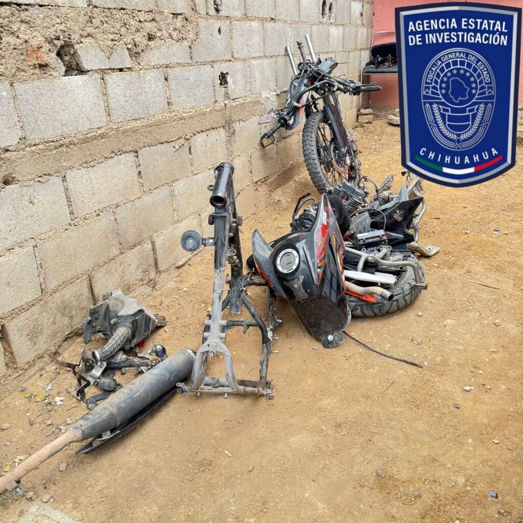 Detiene AEI a dos masculinos, uno menor de edad con motocicletas robadas en Parral