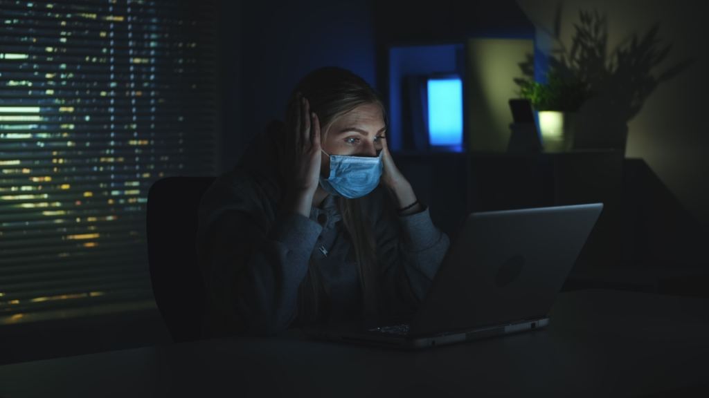 El lado oscuro del autodiagnóstico digital y su impacto en la salud mental