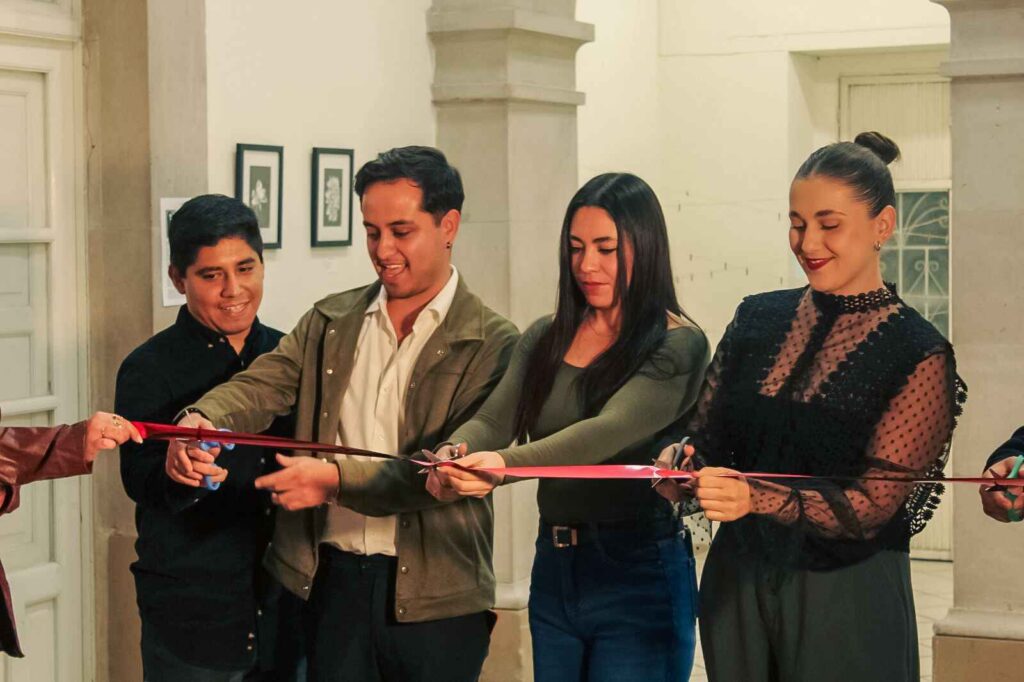 Se inaugura “Fuera de Horario Laboral”: una exposición que celebra el arte más allá de lo cotidiano