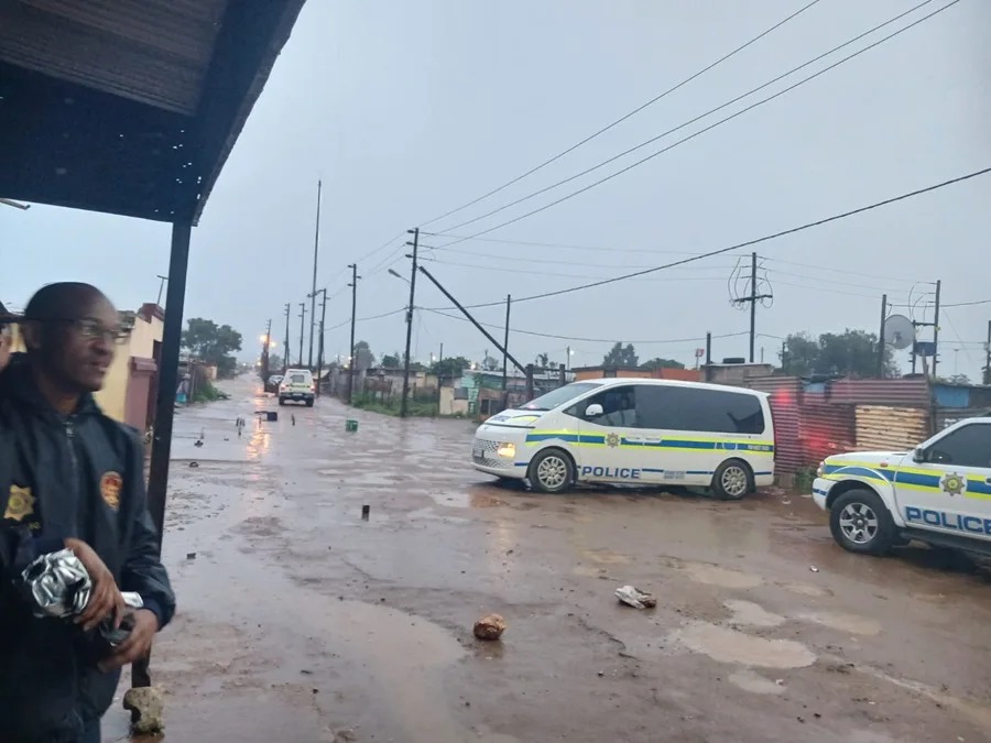 Tiroteo en bar de Sudáfrica deja nueve muertos y diez heridos