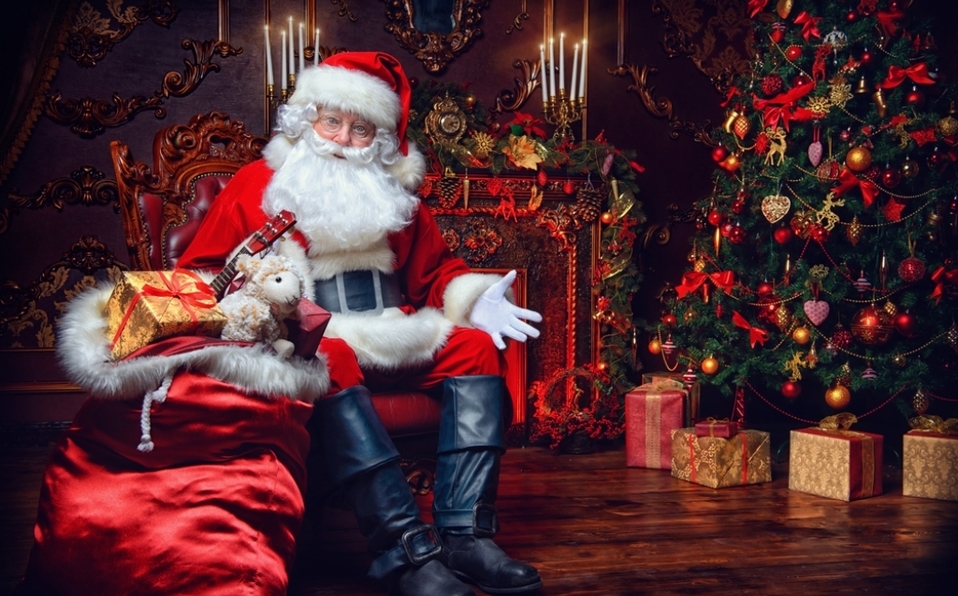 ¡Increíble pero cierto! Físico prueba que Santa Claus sí existe y así reparte regalos