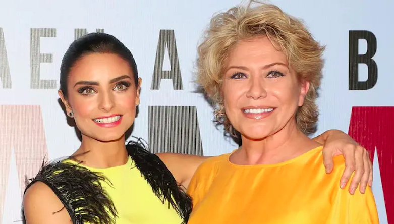 Aislinn Derbez reaparece tras fallecimiento de su mamá