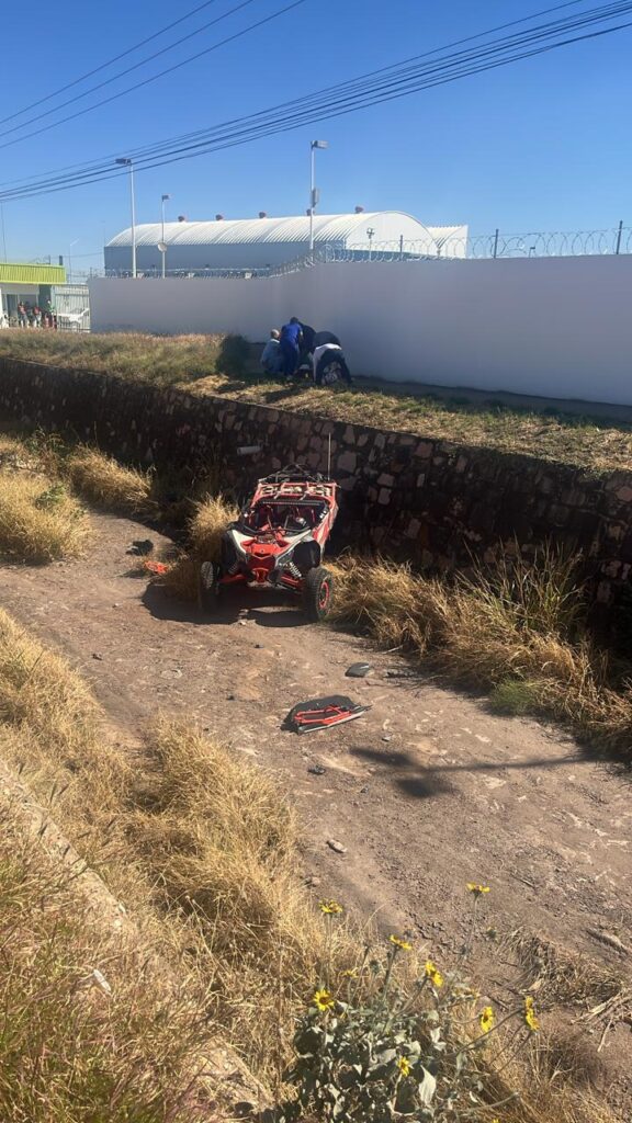 Dos volcaron en Racer y uno perdió la vida