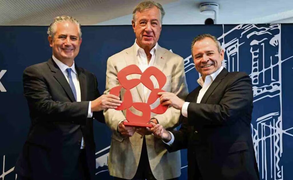 Citi concreta venta de 25% de Banamex a Fernando Chico Pardo