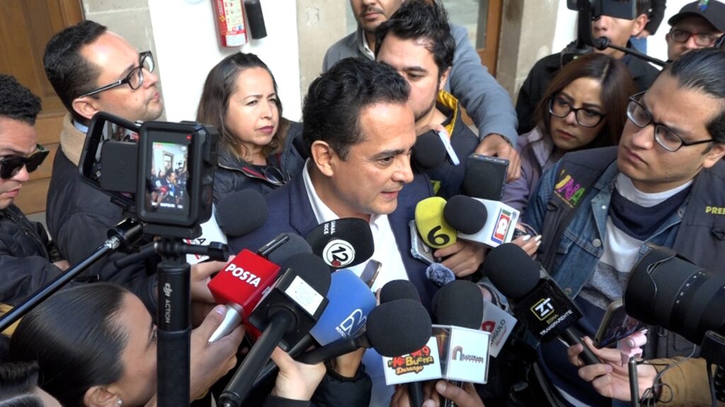 Más de 30 mil personas acudieron al desfile navideño: Toño Ochoa