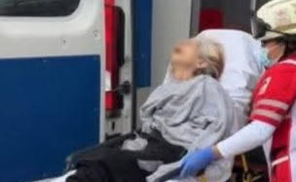 Reportan grave a adulta mayor abandonada en silla de ruedas en Tamaulipas