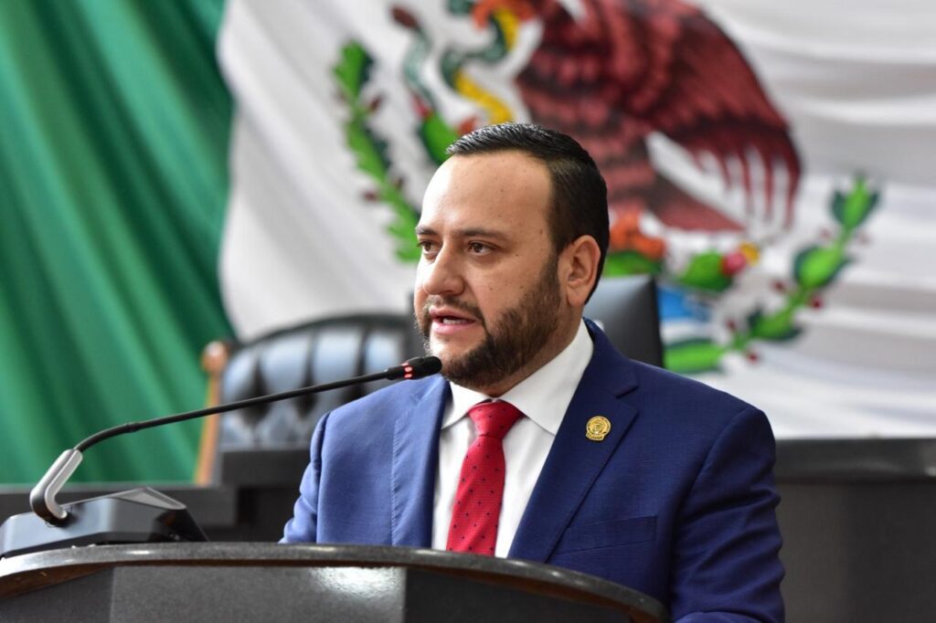 Arturo Medina advierte sobre crisis en el campo por Ley de Aguas