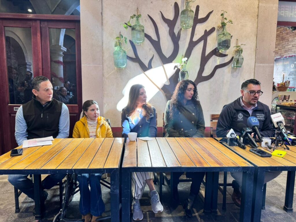 La campaña «Amigos Por Siempre» impulsa la adopción responsable en Durango, buscando evitar abandono de mascotas tras Navidad