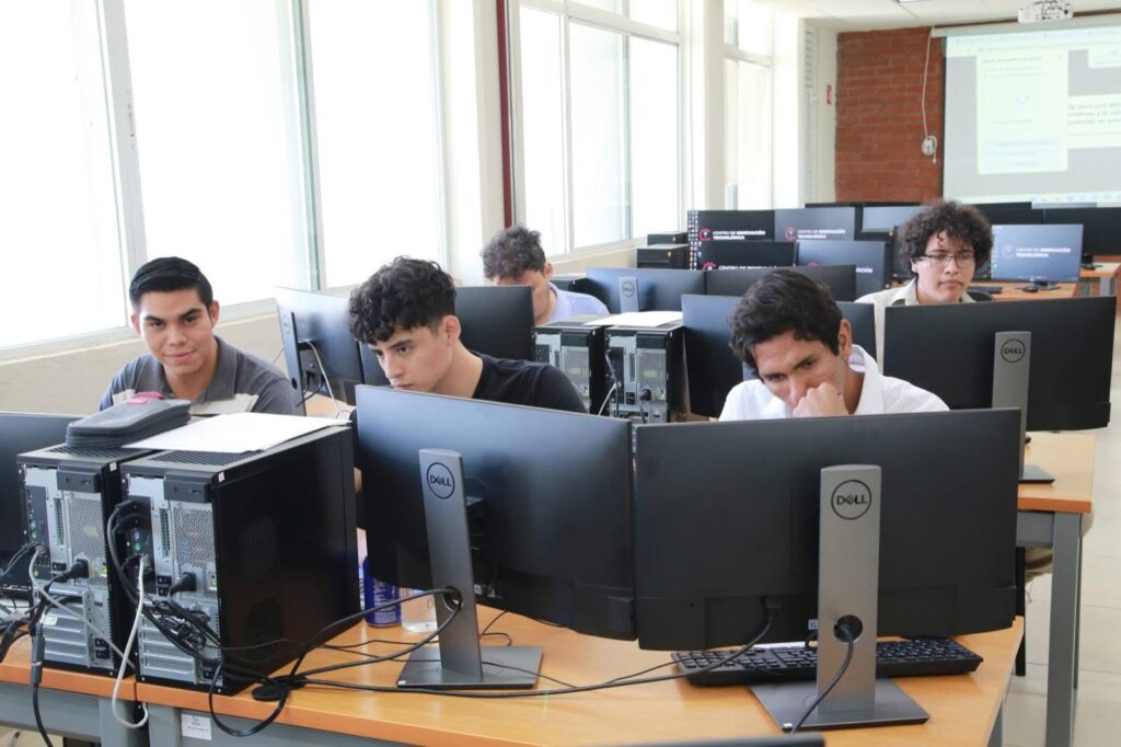 ITD cambia a clases virtuales para salvar el semestre en medio del paro estudiantil