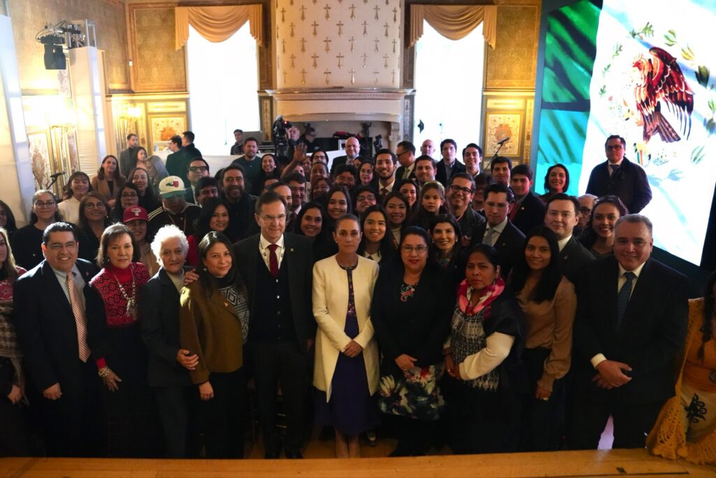 Sheinbaum promete apoyo a migrantes detenidos en EU durante encuentro en Washington