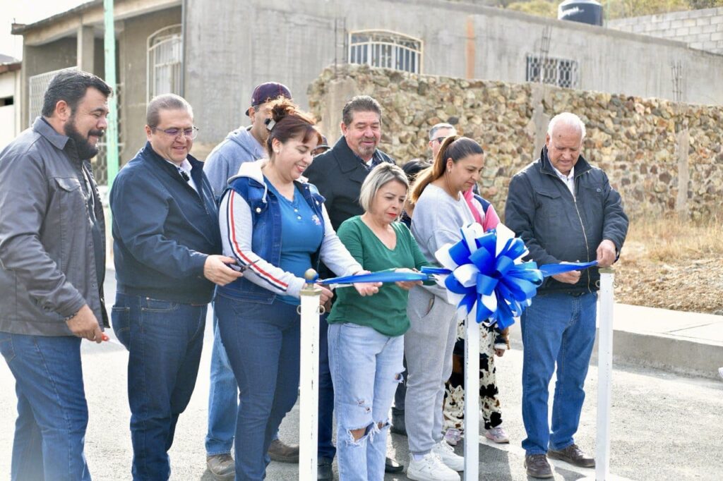 Gobierno de Parral inaugura pavimentación en San José mejorando la movilidad vial
