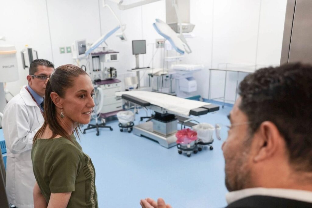 Sheinbaum recorrió 104 mil kilómetros durante sus giras nacionales de 2025