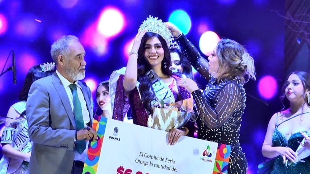 Mariana Vargas I; es coronada como Reina de la Feria Regional Villa Unión 2025