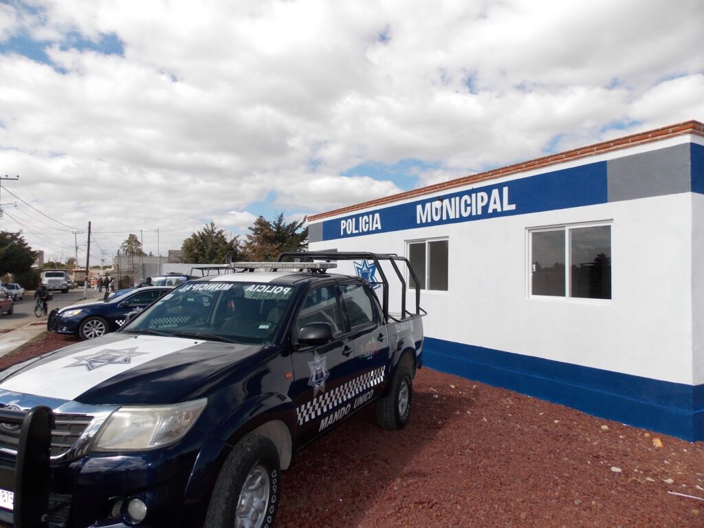 Roban 200 mil pesos y armamento en la Comisaría Municipal de Techaluta