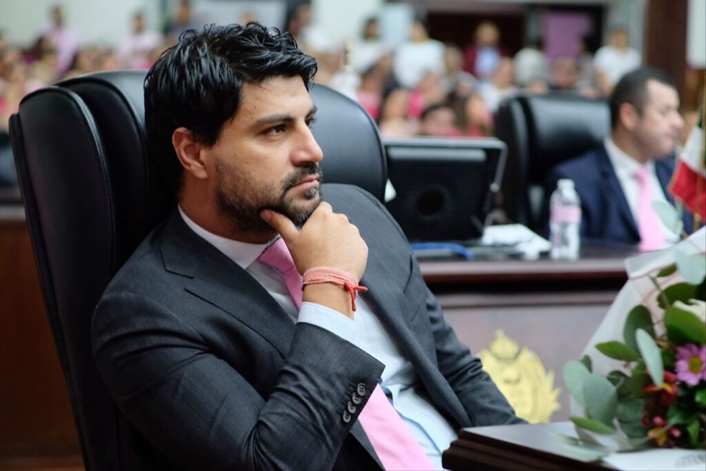 “No hubo falta de tiempo, hubo falta de argumentos”: Vivanco responde a Morena tras voto en contra