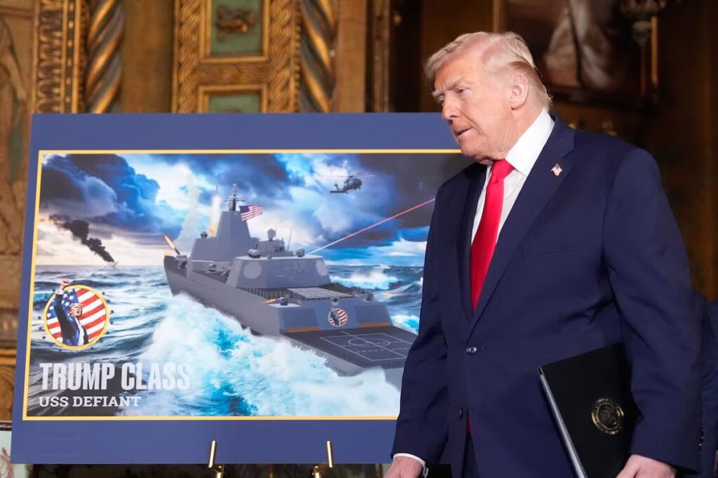Trump anuncia la construcción de un nuevo tipo de buques de guerra que llevará su nombre