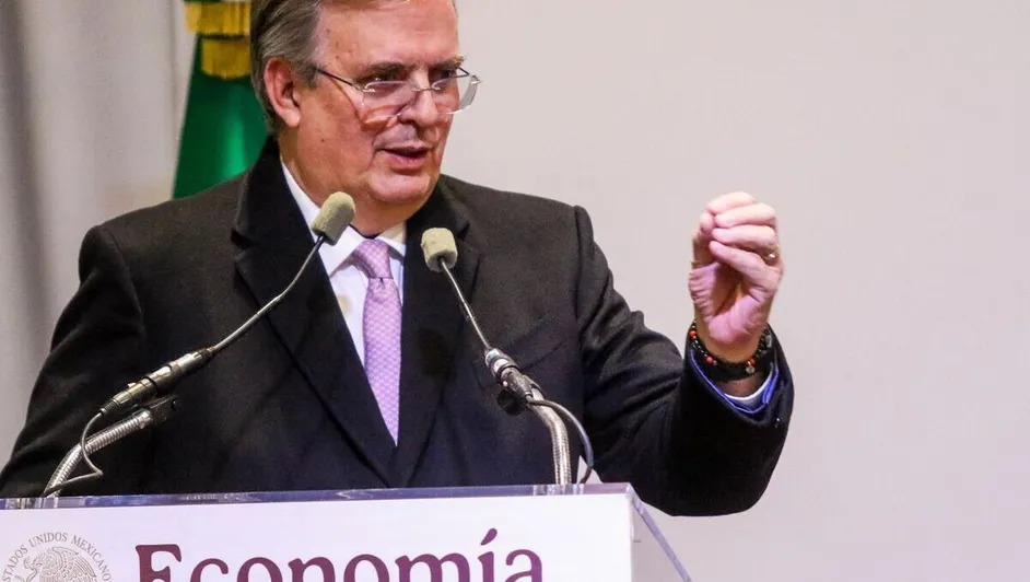 México impulsará crecimiento de electromovilidad en próximos años: Ebrard