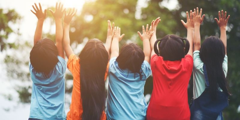 Proponen que menores salgan en propaganda política solo con el permiso de sus padres