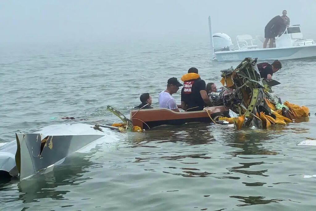 Sobrevivientes del desplome del avión de la Semar en Texas se reportan estables