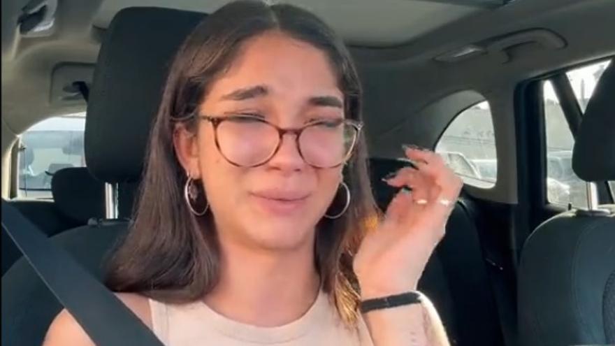 El fenómeno del ‘sadfishing’: Influencers viralizan grabarse llorando