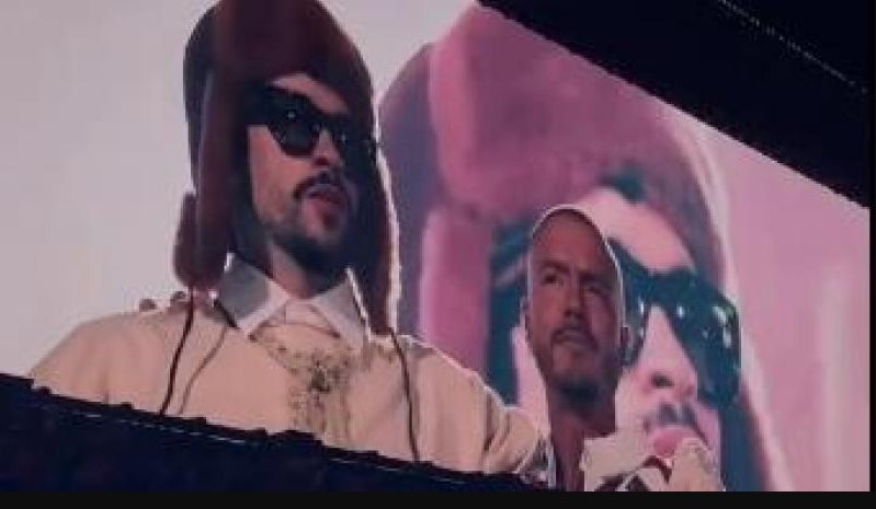 Bad Bunny y J Balvin se reconcilian en México