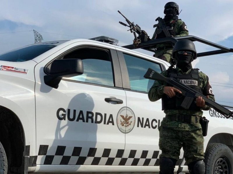 Federales detienen a dos por extorsión en Durango
