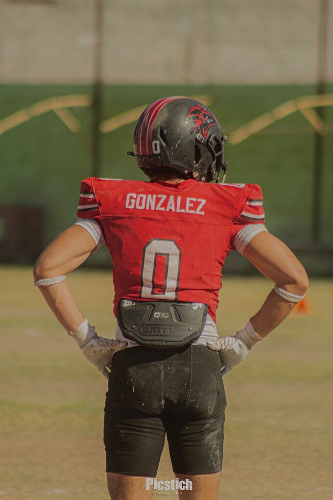 Víctor González: Promesa del Football Americano Duranguense