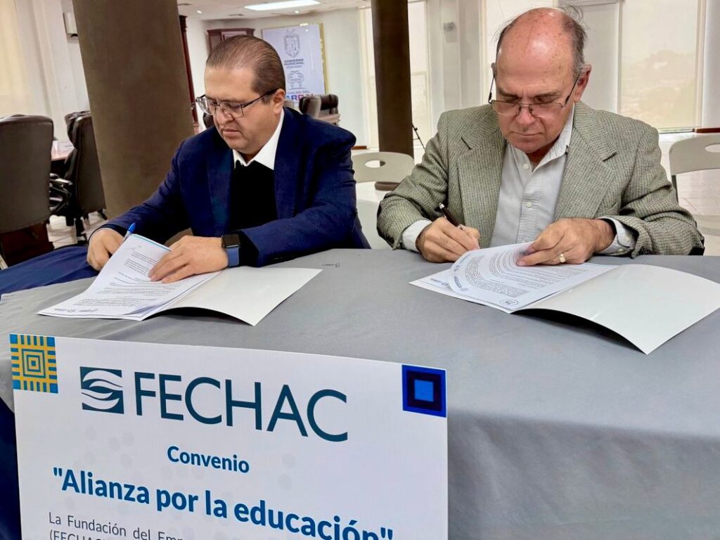 Alianza Educativa en Parral: 4 Millones de Pesos para Escuelas