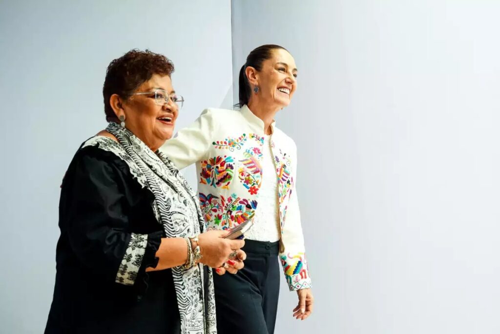 Sheinbaum celebra nombramiento de Ernestina Godoy al frente de FGR