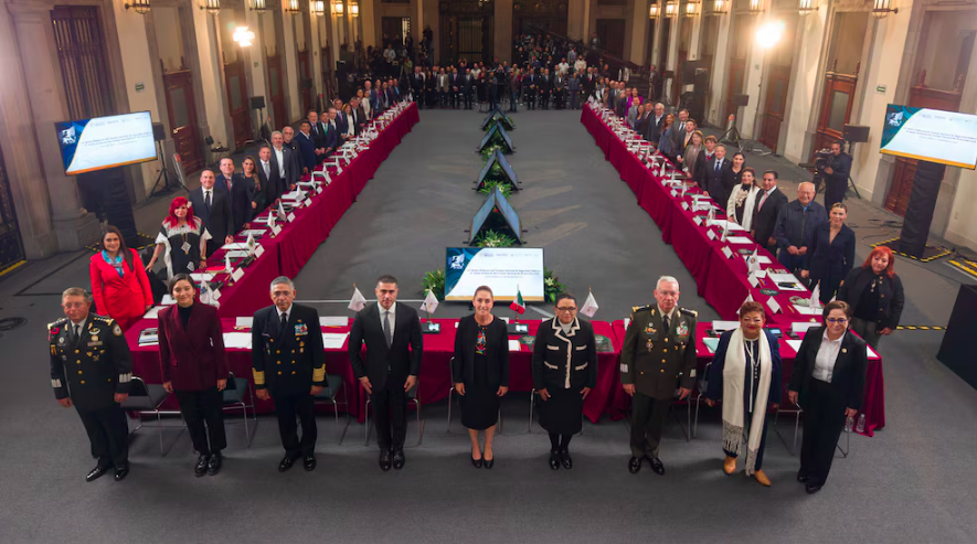 Sheinbaum lidera reunión de seguridad y destaca coordinación para consolidar la paz