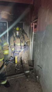 Ardió casa en la colonia Tierra y Libertad