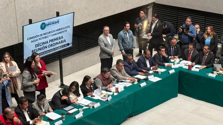 Aprueban en comisión Ley de Aguas; podría discutirse hoy en el pleno