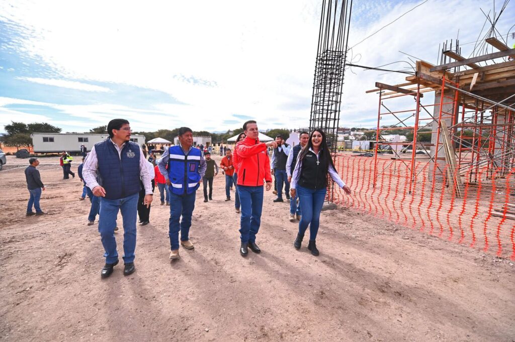 Avanza en tiempo y forma la construcción del Hospital General de Santiago Papasquiaro