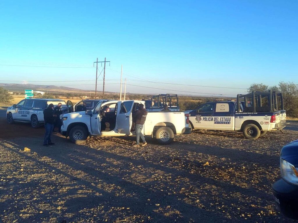 Chicos malos desarmaron y golpearon a 7 estatales en Santa Bárbara
