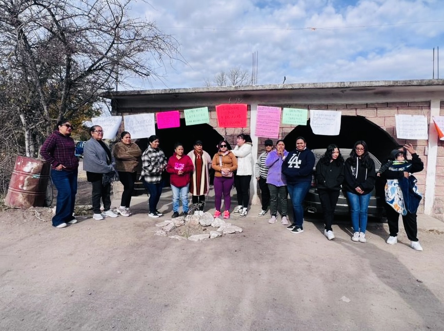 Madres paran clases en San Pedro Ocuila, Cuencamé
