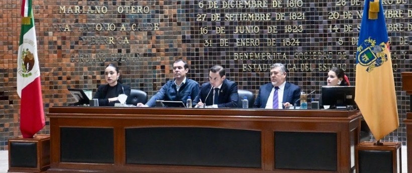 Comparecen autoridades estatales por ajuste a la tarifa del transporte público en Jalisco