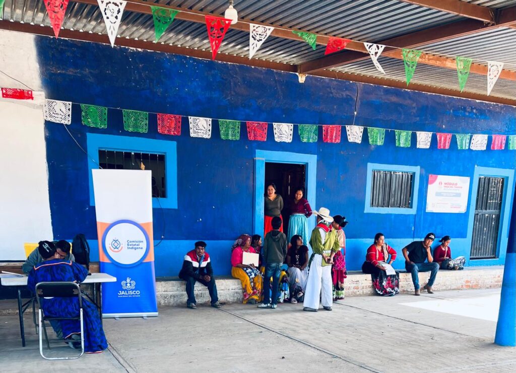 Impulsa Gobierno de Jalisco educación de 495 estudiantes indígenas con entrega de becas