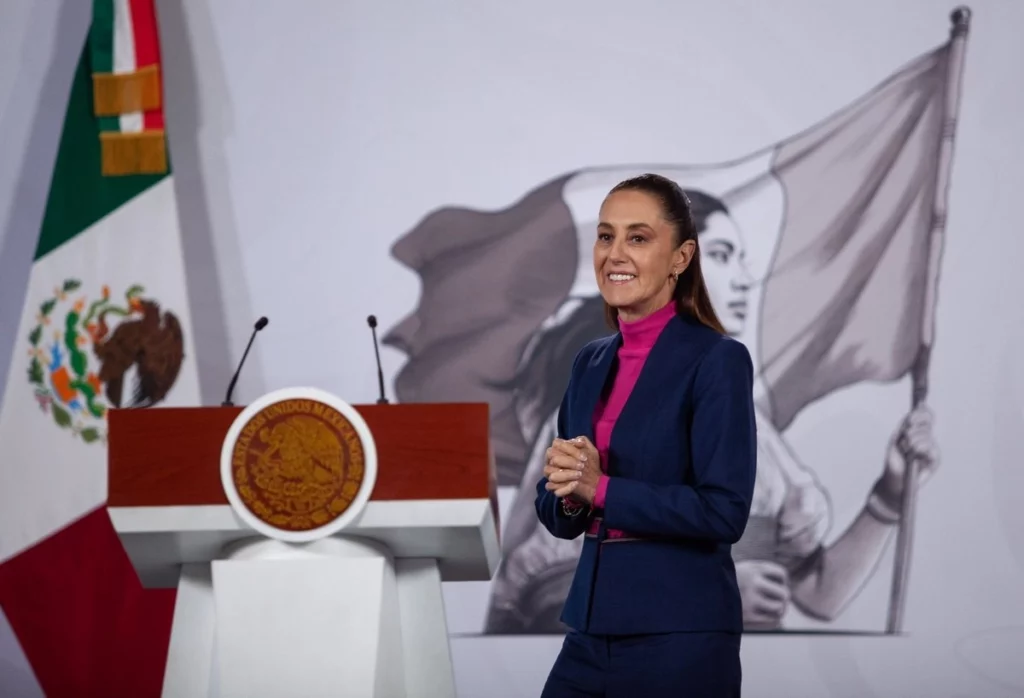 Sheinbaum aboga por cooperación y rechaza presión de EU sobre recursos de otras naciones