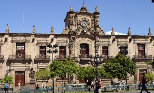 Fija Gobierno de Jalisco postura frente a solicitud de referéndum sobre la tarifa del transporte público: Improcedente