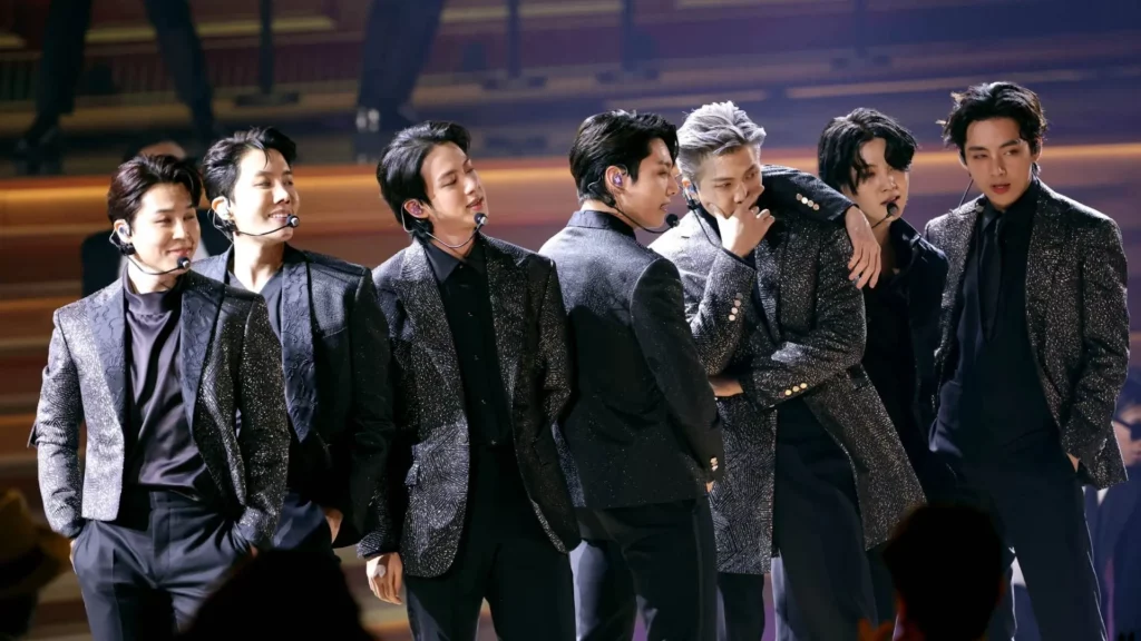 Corea del Sur analiza carta de Sheinbaum solicitando más conciertos de BTS en México