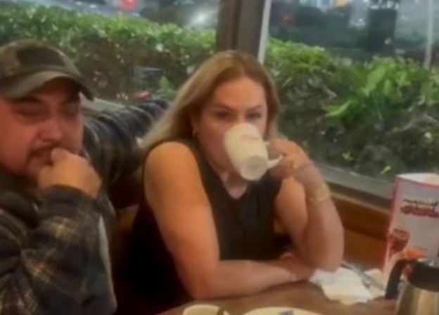 VIDEO: Mujer descubre que su marido le es infiel con su amiga casada