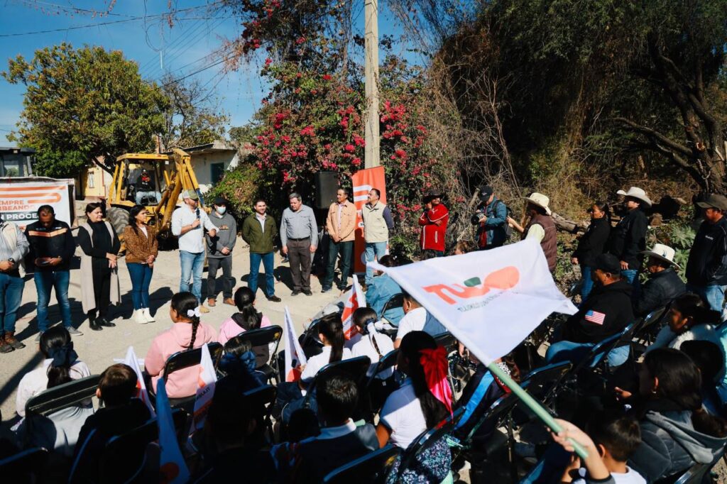 Tlajomulco inicia rehabilitación vial en Santa Cruz de la Loma con inversión cercana a 8 mdp