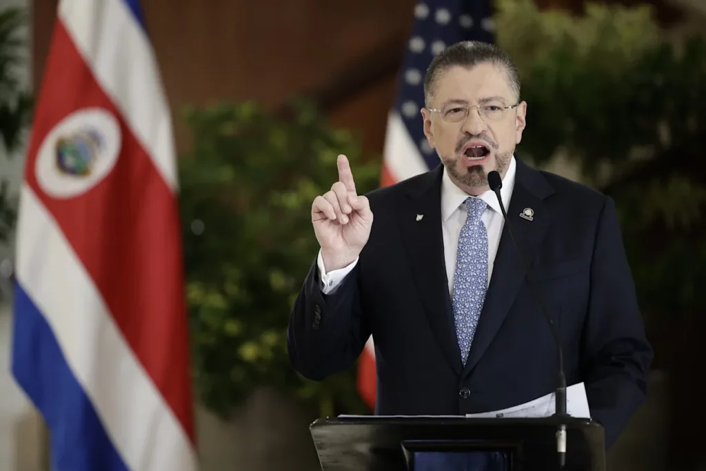Costa Rica denuncia presunto plan para asesinar al presidente Rodrigo Chaves