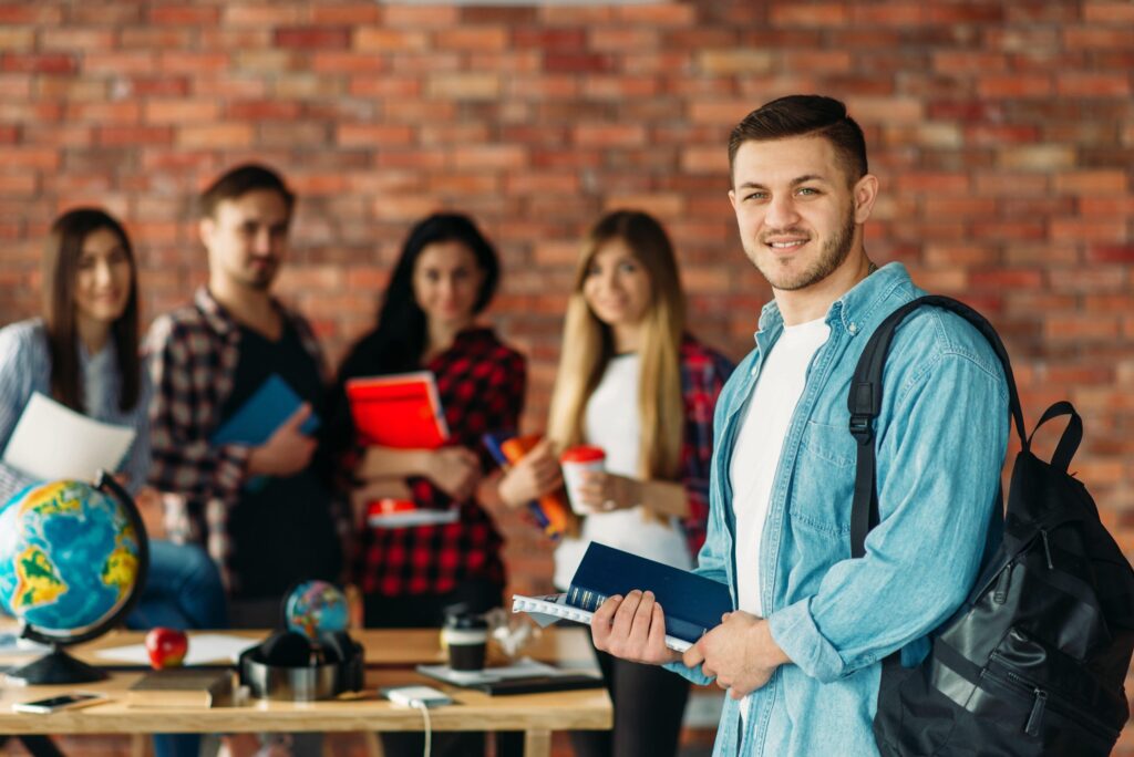SEP anuncia más de 10 nuevas carreras de Bachillerato en México para 2026