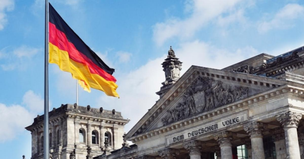 Alemania intenta apagar la crisis de Trump en Groenlandia