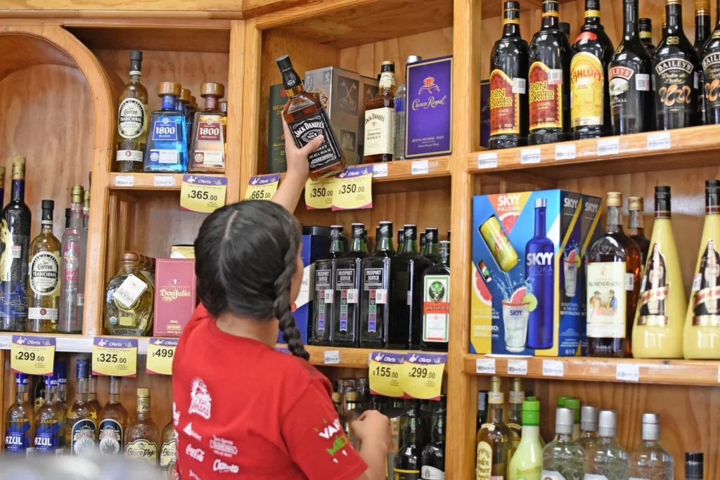 Organizaciones exigen regulación del alcohol en México