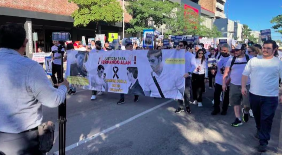 Marcha silenciosa en Culiacán por Fernando Alán