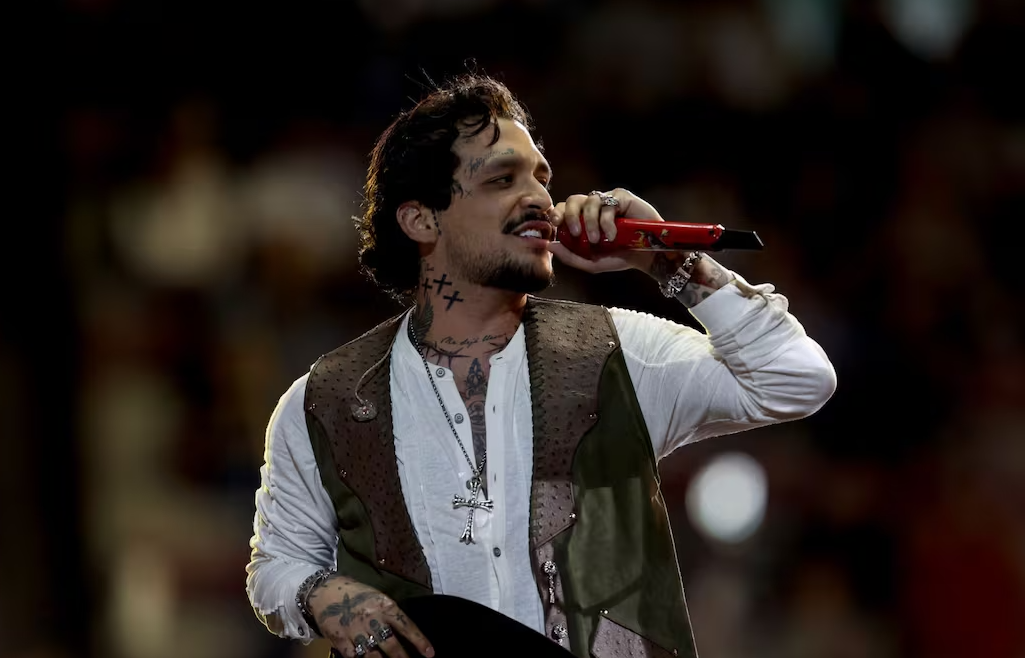 Christian Nodal reprograma concierto en la Plaza de Toros La México